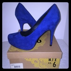Blue Stelleto Pumps